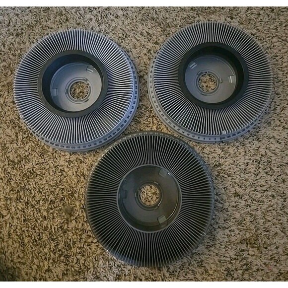 3 Vintage Kodak Carousel 140 Slide Trays Gray No Boxes 1 Chipped Missing Piece - Picture 1 of 11